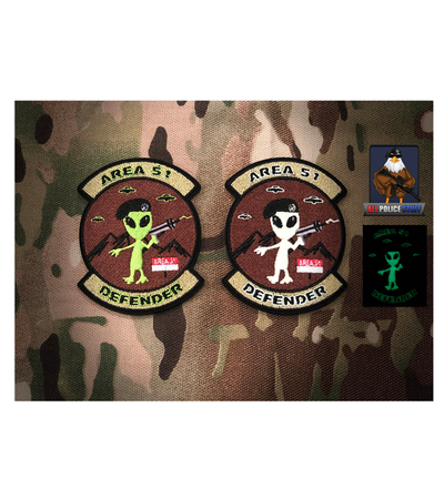 Area 51 Defender Night (Glow in the dark) and Day