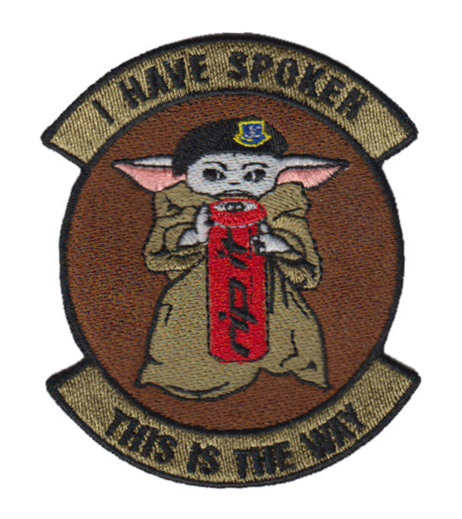 BABY YODA GLOW IN THE DARK PATCH - Beret and Rip It